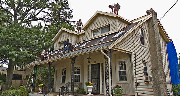 Best Roof Gutter Cleaning  in Spring Ridge, MD